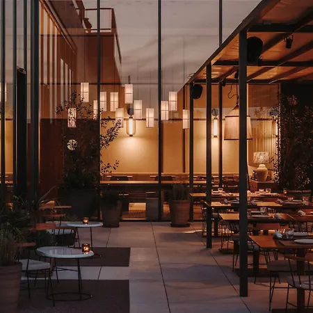 Sabatic Hotel, Autograph Collection 4* 锡切斯