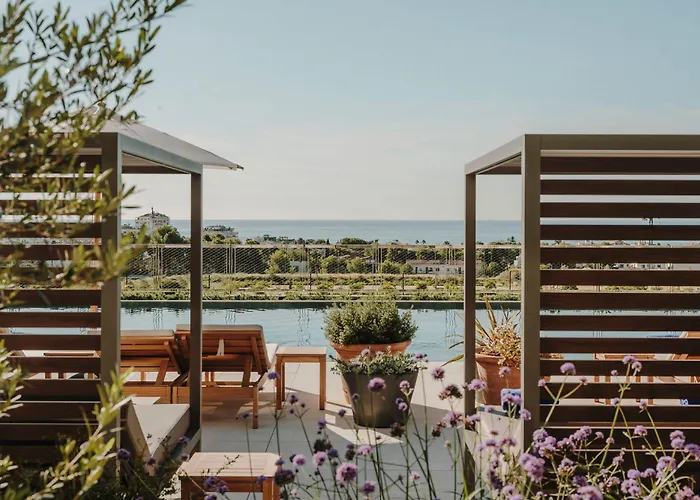 Sabatic Hotel, Autograph Collection 4* Σίτζες
